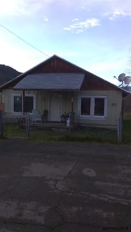 125 Main St, Idanha, OR 97350