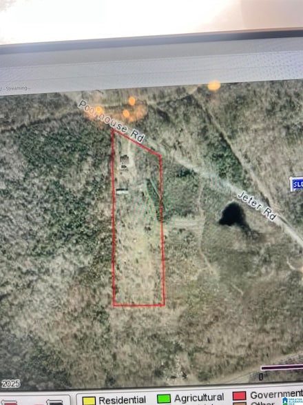 407 Jeter Rd, Talladega, AL 35160
