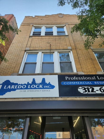 650 N Ashland Ave Unit 3F, Chicago, IL 60622