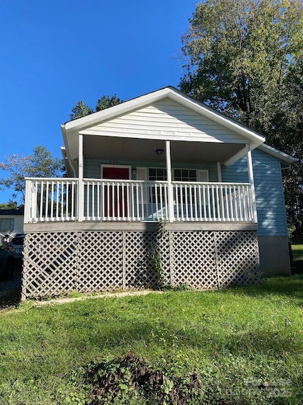 439 Rankin St NW, Lenoir, NC 28645