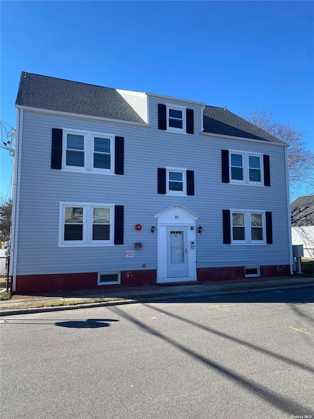 51 S 1st St Unit 2, Bethpage, NY 11714
