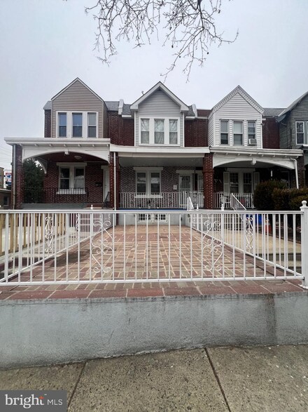 4602 Ella St, Philadelphia, PA 19120