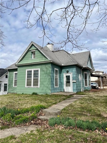 2917 Messanie St, Saint Joseph, MO 64501