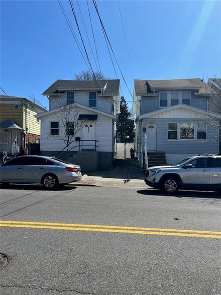 8910 Avenue L, Brooklyn, NY 11236