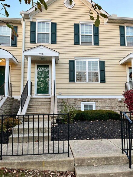 7268 W Campus Rd Unit 21, New Albany, OH 43054