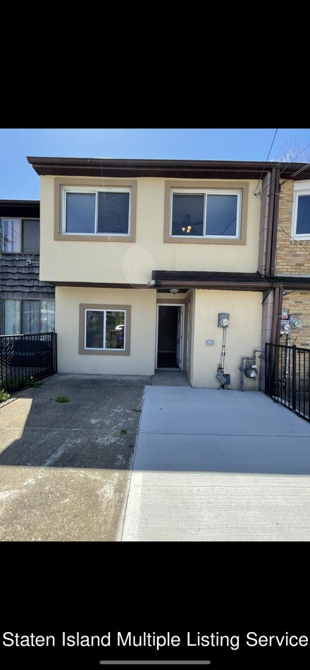 204 Arlington Place, Staten Island, NY 10303