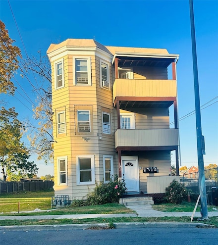 151 Cannon St Unit 3, Poughkeepsie, NY 12601