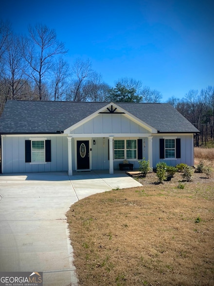 887 Nails Creek Crossing, Royston, GA 30662