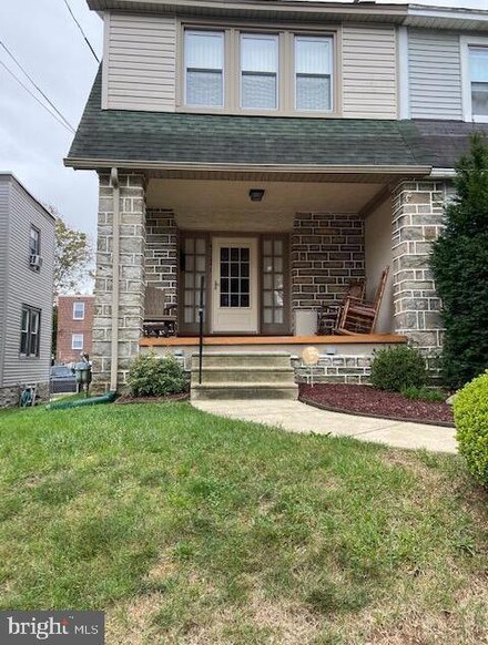 4132 Vernon Rd, Drexel Hill, PA 19026
