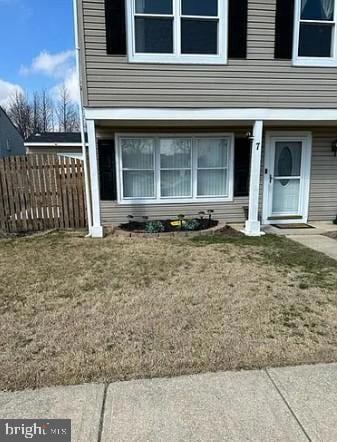 7 Logan Ct, Sicklerville, NJ 08081