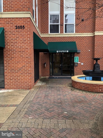 2655 Prosperity Ave Unit 311, Fairfax, VA 22031