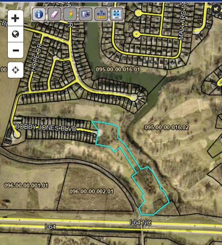 Tract Robert M Green Blvd, Frankfort, KY 40601