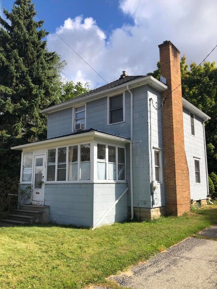 827 N West Ave, Jackson, MI 49202