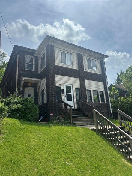 1400 Marlboro Ave, Pittsburgh, PA 15221