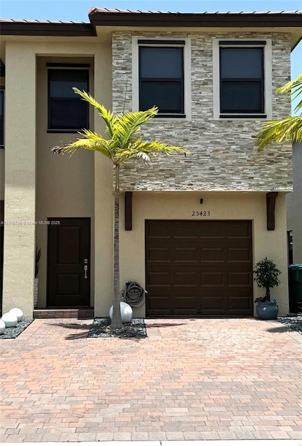 25423 SW 108th Ct, Homestead, FL 33032