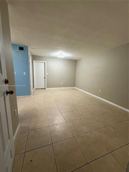 1525 NW 19th Terrace Unit 25, Miami, FL 33125