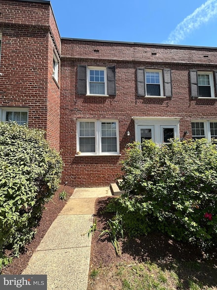 2600 16th St S Unit 711, Arlington, VA 22204