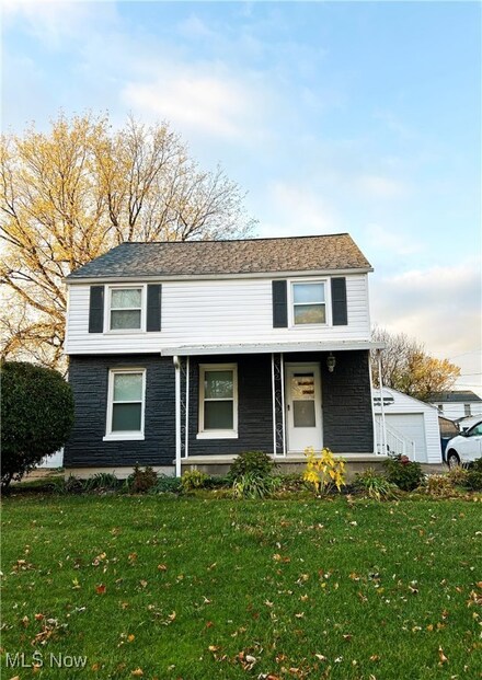 2805 Garfield Blvd, Lorain, OH 44052