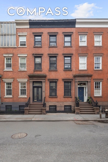 52 Charles St, New York, NY 10014