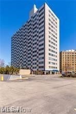 12520 Edgewater Dr Unit 1504, Lakewood, OH 44107