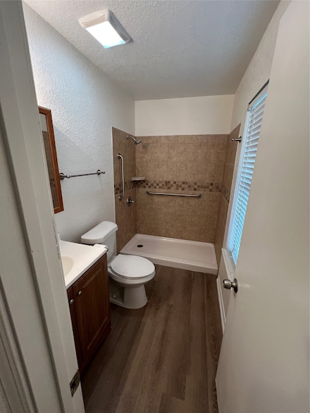 3045 Navarro Ln, Grand Prairie, TX 75052