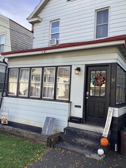 31 Southern Blvd, Albany, NY 12209