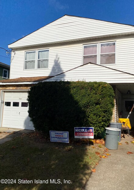 729 Westwood Ave, Staten Island, NY 10314