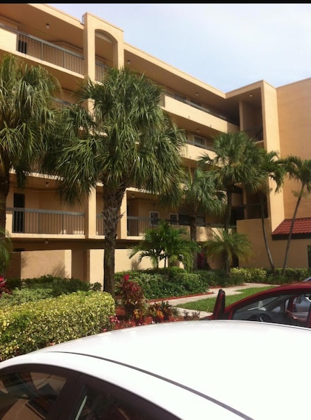 2455 Lindell 3108 Blvd Unit 3108, Delray Beach, FL 33444