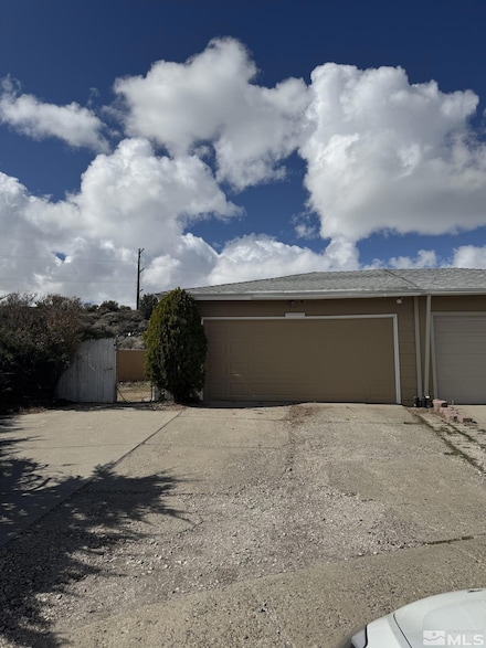 6760 Honeysuckle Ct, Reno, NV 89506