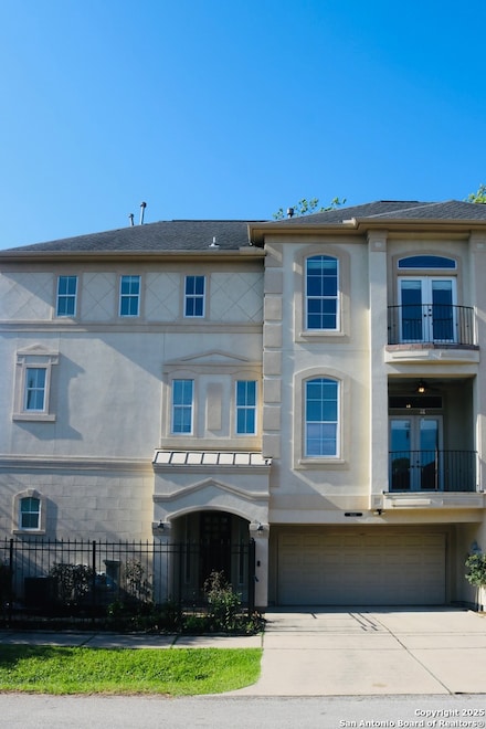 4524 Rose St, Houston, TX 77007