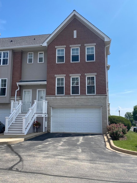 3822 S Lake Dr Unit 44, Saint Francis, WI 53235
