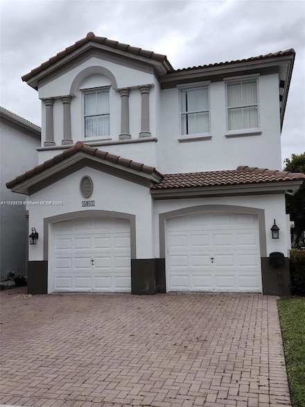 8465 NW 108th Path, Doral, FL 33178