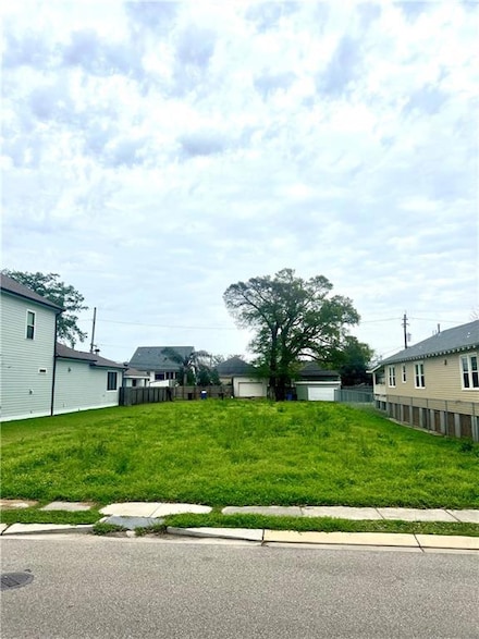 6015 Milne Blvd, New Orleans, LA 70124