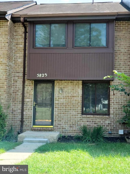 5825 Hunt Hill Dr, Elkridge, MD 21075