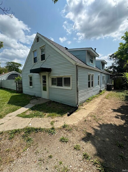 3406 Mccormick Ave, Fort Wayne, IN 46803