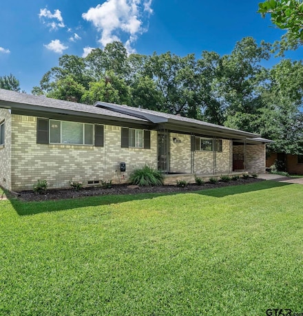 818 Leftwich St, Mount Vernon, TX 75457