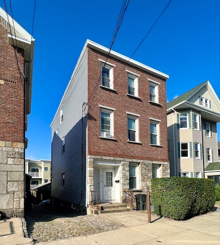 107 Union St Unit 2, Brighton, MA 02135