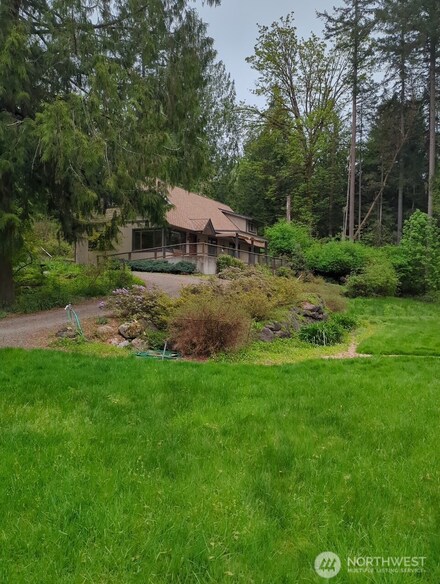 18740 Diamond Dr NE, Poulsbo, WA 98370