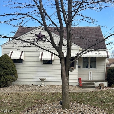 1513 Cedar Dr, Lorain, OH 44052