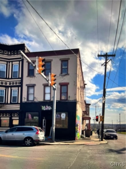 1639 N Salina St, Syracuse, NY 13208