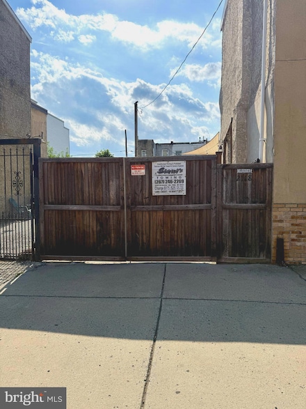 2118 N 2nd St, Philadelphia, PA 19122