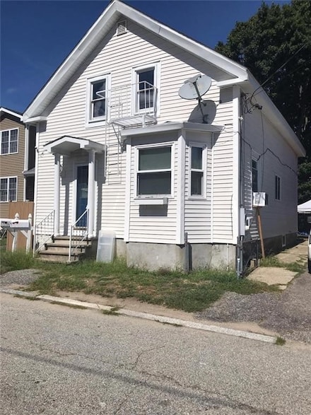 72 Mercy St, Providence, RI 02909