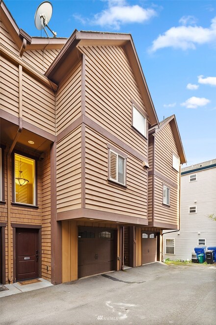 118 25th Ave E Unit B, Seattle, WA 98112