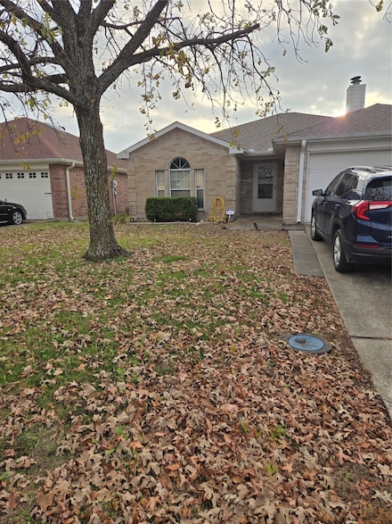 107 Kennedy Dr, Terrell, TX 75160