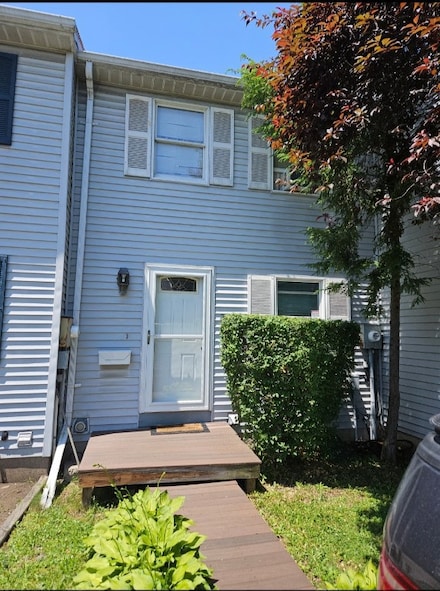 29 Gregory Ln, Binghamton, NY 13905