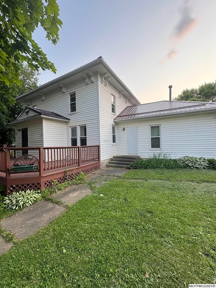 206 Clark St, Lime Springs, IA 52155
