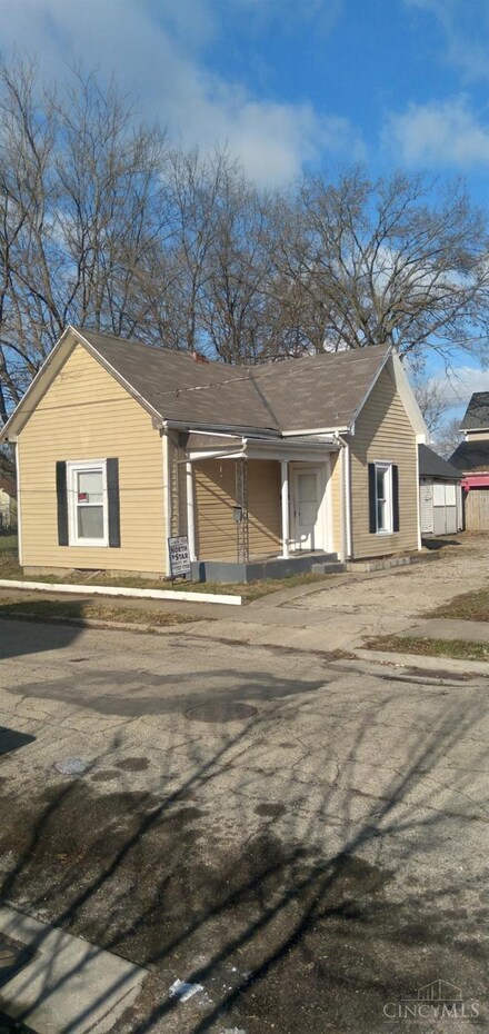 2023 Howard Ave, Middletown, OH 45044