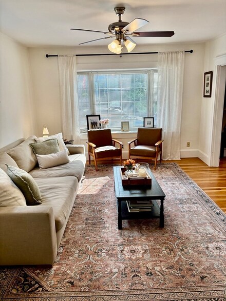44 Hillsdale St Unit 1, Dorchester Center, MA 02124