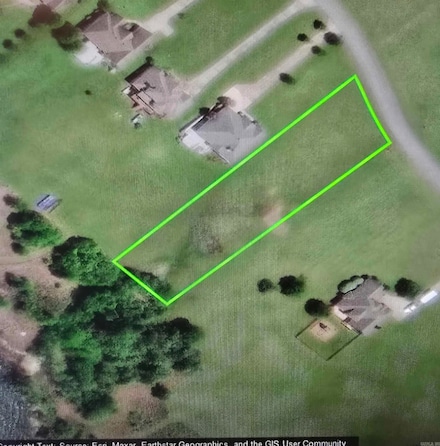 100 Emerald Ln, Greers Ferry, AR 72067