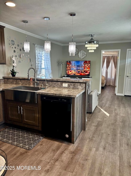43 Monique Cir, Hazlet, NJ 07730